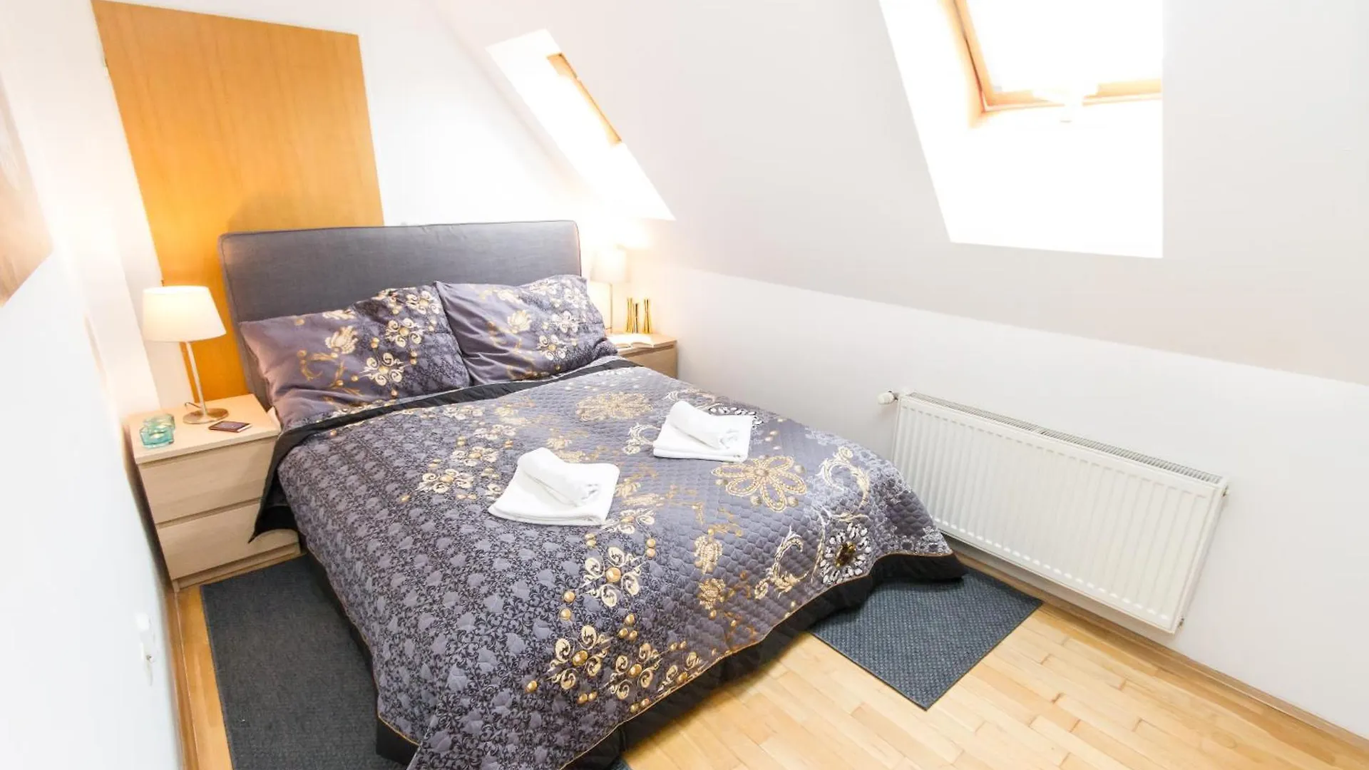 شقة Kozi Loft Residence Prague Old Town